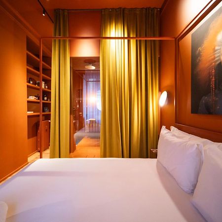 Fontana 16 Rooms Милано Екстериор снимка